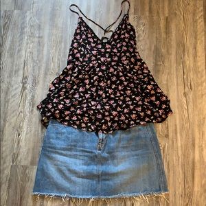Spaghetti Strap V-neck Floral Top